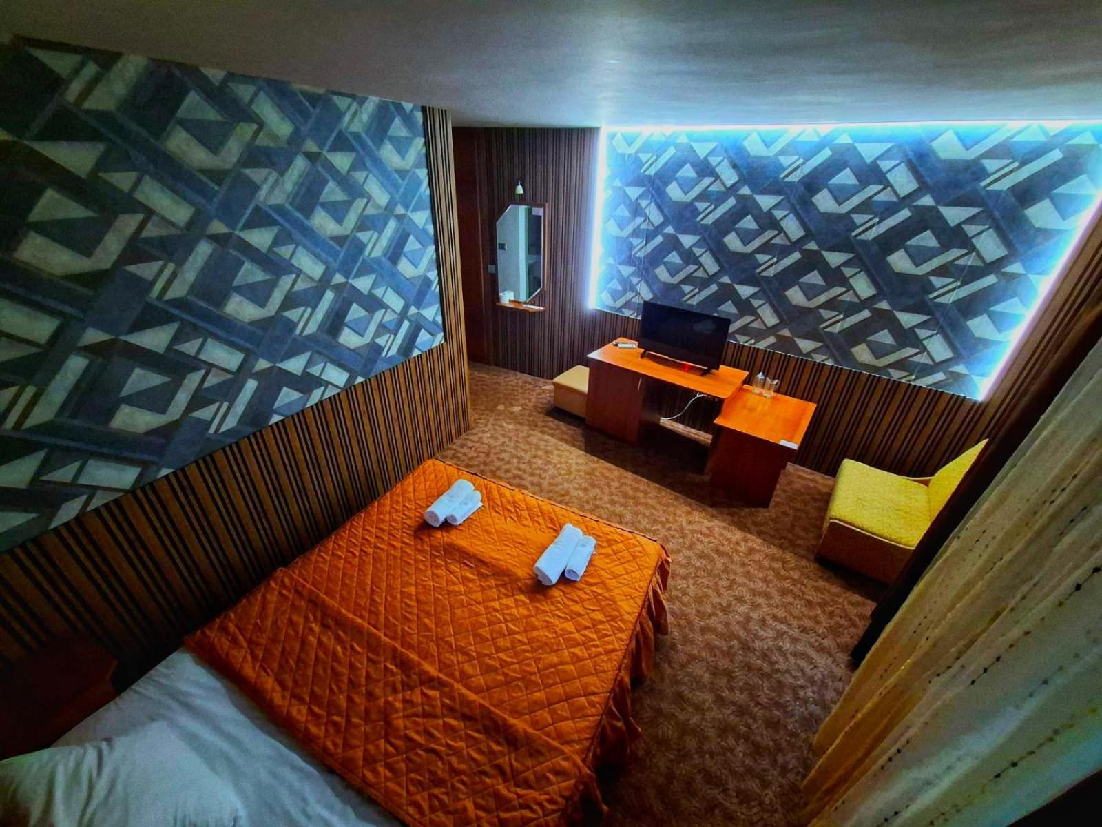 Korona Hotel Blagoevgrad Bagian luar foto