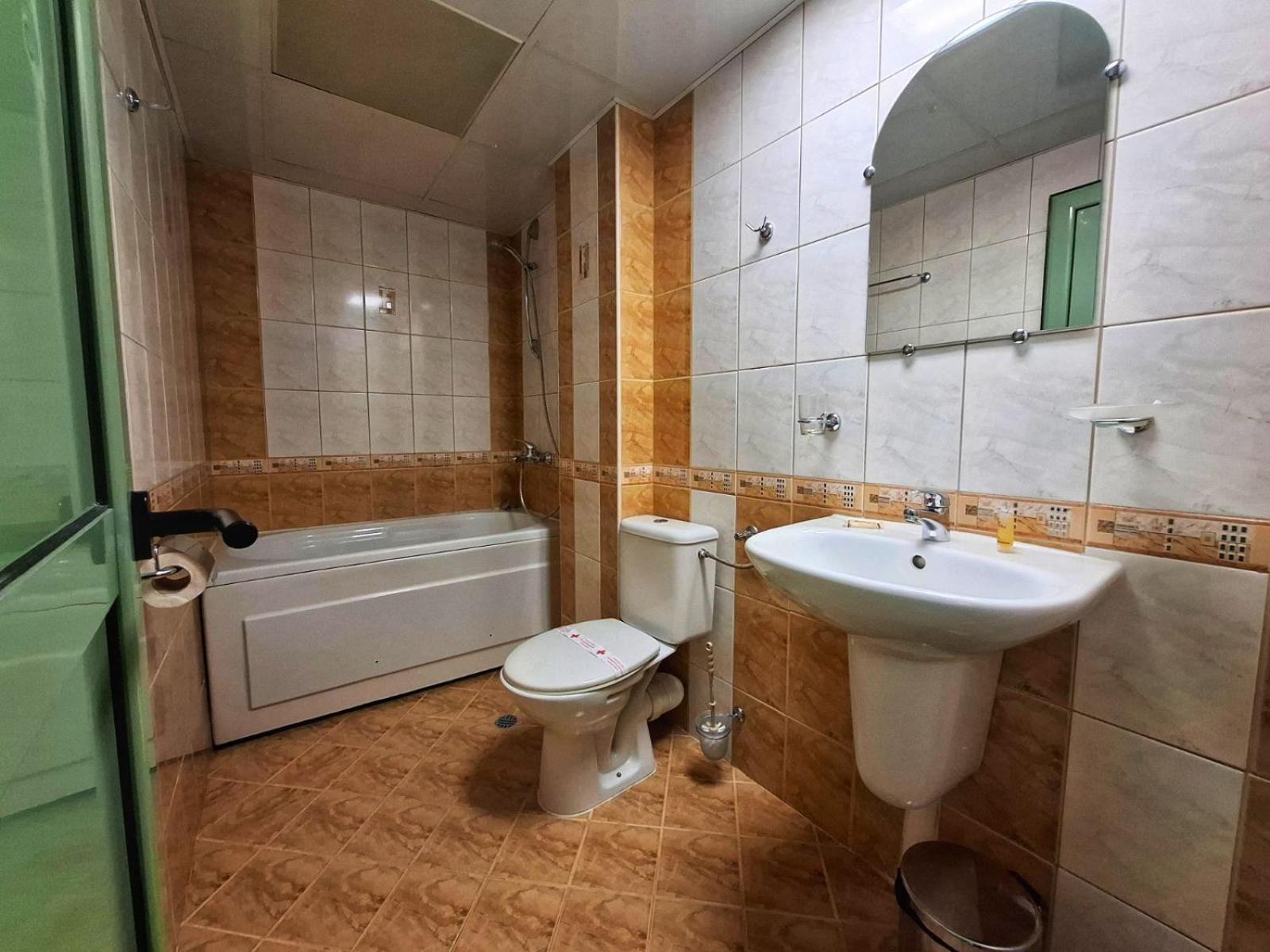 Korona Hotel Blagoevgrad Bagian luar foto